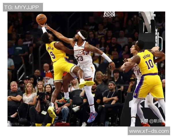 2020季前赛湖人与快船的激烈对决回顾与精彩瞬间分析 2020季前赛湖人与快船的激烈对决回顾与精彩瞬间分析