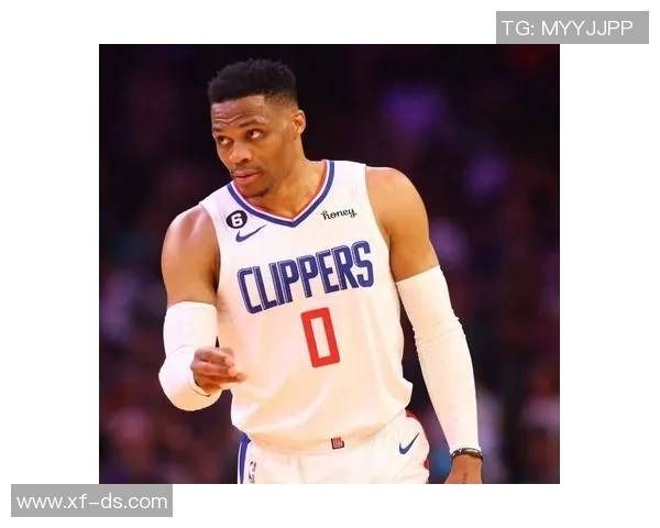 拉塞尔威斯布鲁克如何在NBA赛场上重塑自我与球队命运