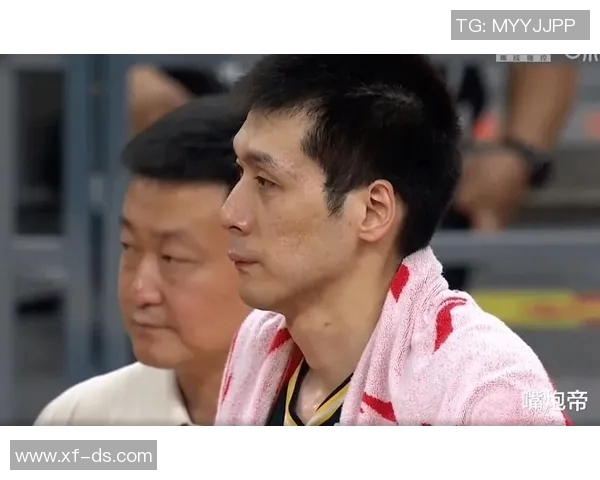 任骏飞领衔球队奋战新赛季展现卓越实力与团队精神的决心与信念 任骏飞领衔球队奋战新赛季展现卓越实力与团队精神的决心与信念